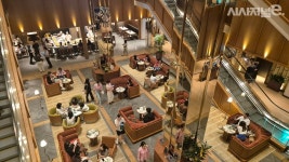 [현장] 공간의 명품 하우스 오브 신세계···최초·최대 담았다