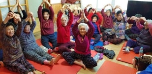 곡성군 찾아가는 동절기 경로당 요가 교실 인기 만점