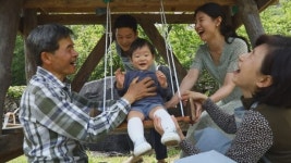 [EBS 한국기행] 경남 밀양 산속 금토일 주말의 집…추억 쌓이고 행복 커지고