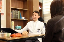 공복 속쓰림 만성위염, 담적병 우려 치료 필요