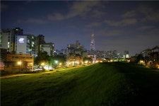 송파구, 풍납토성 탐방로 내 달빛산책로 연장…백제의 색을 입히다