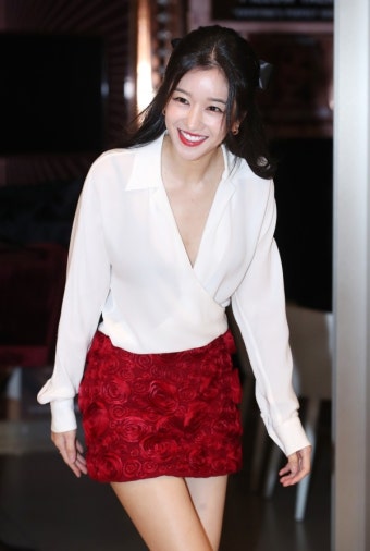 서예지, 2년만의 첫 공식석상에 시선 집중