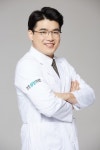 예쁨주의 상상의원, 신논현 808타워로 확장 이전