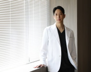 청담아이우의원, 민감 피부도 부담 적은 소프웨이브 도입