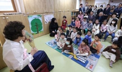 ‘이야기할머니’가 꾸리는 어린이 문화공연, 14개 도시 순회