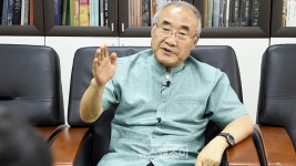 홍정길 목사 사랑·섬김 없는 한국교회 없어질지도