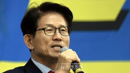 극우 발언 넘치는 사랑제일교회 강단