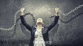 젠더 정의와 만인사제설 관점으로 본 여성의 교회 직제 참여