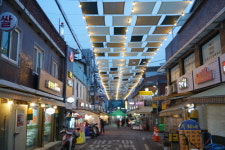 서대문구 포방터시장 골목형시장 육성사업으로 활기 넘쳐