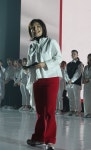 준오헤어 50th Anniversary JUNO Collection (50회 준오 컬렉션)에서 축사를 하고 있는 강윤선 대표