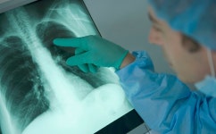 의료기기 사용, 의사는 옳고 한의사는 그르다