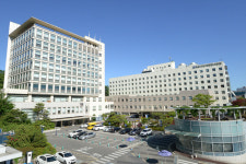 강남세브란스병원 재건축 추진과 용인 임시 이전, 찬반의견 분분 