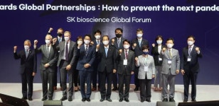 SK바이오사이언스 안재용 사장 예방에서 치료로 영역 확장…넥스트 팬데믹 대응 논의