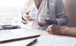 항우울제, SSRI 처방 규제 20년만에 해제…비정신과도 처방 가능