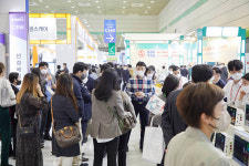 의원급 EMR, 유비케어·비트컴·이지스 전통강자 vs 세나클·메디블록에 씨젠·더존까지 등장