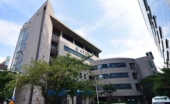 대전서구보건소장직 공무원 내정 됐다?…심사 과정서 의사면허자 탈락 VS 절차상 법률 위반