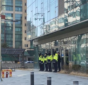 경찰, 서울시의사회 11시 15분경부터 압수수색 시작…의협은 압수수색 대기 중