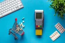 유령법인 의약품 도매상 리베이트, 유니온약품과 단국대병원 이사장 지목