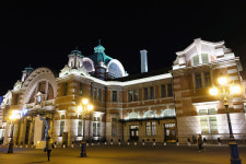 식민지 관문에서 복합문화공간으로, 옛 서울역사