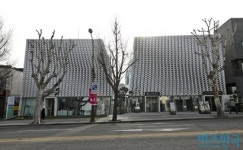 [조물주 위 건물주] ② 강북 최대 부촌 상권 꼼데가르송길