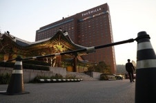 호텔업계, 수도권은 텅텅 지방은 꽉꽉…손님 많아도 적어도 한숨