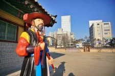 조선 시대 감영에서 근대 문화유산 성당까지, 원주 시간 여행