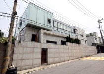 [재계 50대 총수의 집] ⑥ 교보생명·호반·SM·넷마블·KCC 고급주택·빌라로 재력 과시