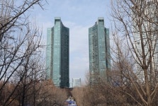 [단독] 배우 김수현, 초고가 아파트 갤러리아포레 또 사들여 3채 보유