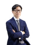 [비즈피플] 임종훈 한미사이언스 대표가 풀어야 할 두 가지 막중한 과제
