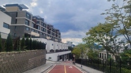 교보자산신탁 위탁 용역, 유치권 점유자 폭행 논란…책임 공방 확산