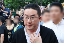 파양은 막혔지만 LG 지분 소송은 계속…구광모·세 모녀 오늘 상속분쟁 2심