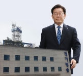 이재명이 꿈꾼 ‘경기도판 TBS’ 두고 野黨 “경기도, 방송 장악 시도 중단하라” | “경기도가 장악한 라디오 방송은 제2의 TBS, 제2의... 