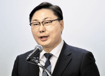 법정 부부싸움 이화영의 부인은 누구? | 김근식 교수 