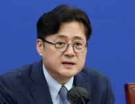 더불어민주당 원내대표단 구성 완료... '친이재명' 일색  | 지명직 최고위원과 정책위의장 인선에 관심 쏠려