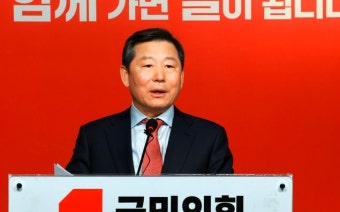 이철규 반대론?...비영남 비윤 중 원내대표 후보자 없는 상황도 고려해야  | '찐명' 맞상대하려면 최대한 정부와 소통이 원활한 인물이 원내사령탑...