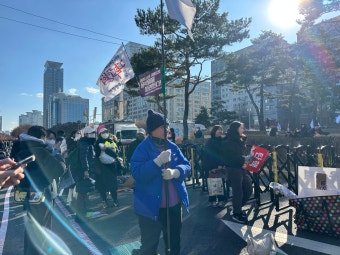 윤대통령 탄핵 표결 앞두고 31개 대학 학생들 여의도 집결 | 