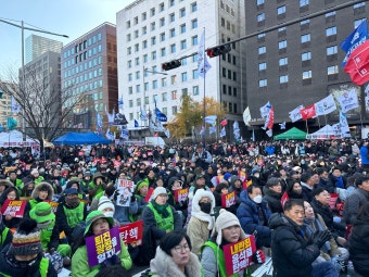 의료계, ‘尹 탄핵 집회’ 현장에서 의료 지원 나선다 | 서울시의사회 서울의대교수비대위 전공의협의회 등 참여