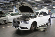 車정비요금 공표...자동차보험료 2% 인상 요인