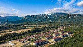 이랜드, 힐링 포레스트 인 리틀 스위스 콘셉트 ‘켄싱턴리조트 설악밸리’ 개관