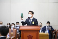 몸에 해롭다는데 써도 될까?...염색샴푸 유해성 논란 ‘진행형’