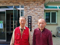 쓸쓸한 가을이 정차한 역, 사방역