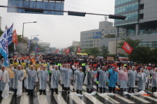 민주노총 전국노동자대회, 울산 현대중공업 정문앞에서 열려