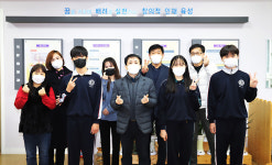 “소통하며 변화를 꿈꾸는 행복한 학교” 청량중학교 서로나눔학교