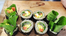 [이영미의 식물식평화세상] 현미식물식꽃다발김밥 체험 수업 도와준 천사들