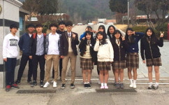 위안부 할머니 도와드리려 소녀상 배지 만든 고등학생들