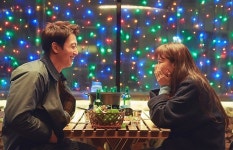 남자 용띠와 여자 닭띠는 천생연분...연인궁합 좋은 띠 조합 7