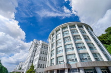 조선대학교, 석사 논문 74% 똑같아 표절 의혹 휩싸인 홍진영 직접 조사한다