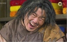 최선 다해 연기했을 뿐인데 거지짤 탄생시킨 연기파 스타 5인