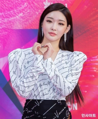 가수 청하, 초록우산어린이재단 고액기부자 모임 '그린노블클럽' 2021년 1호 가입