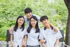 서울에 있는 중·고등학교 입학한 신입생들 용돈 30만원 받는다